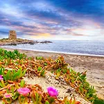 La Corte Azzurra Terrace * 바리사르도